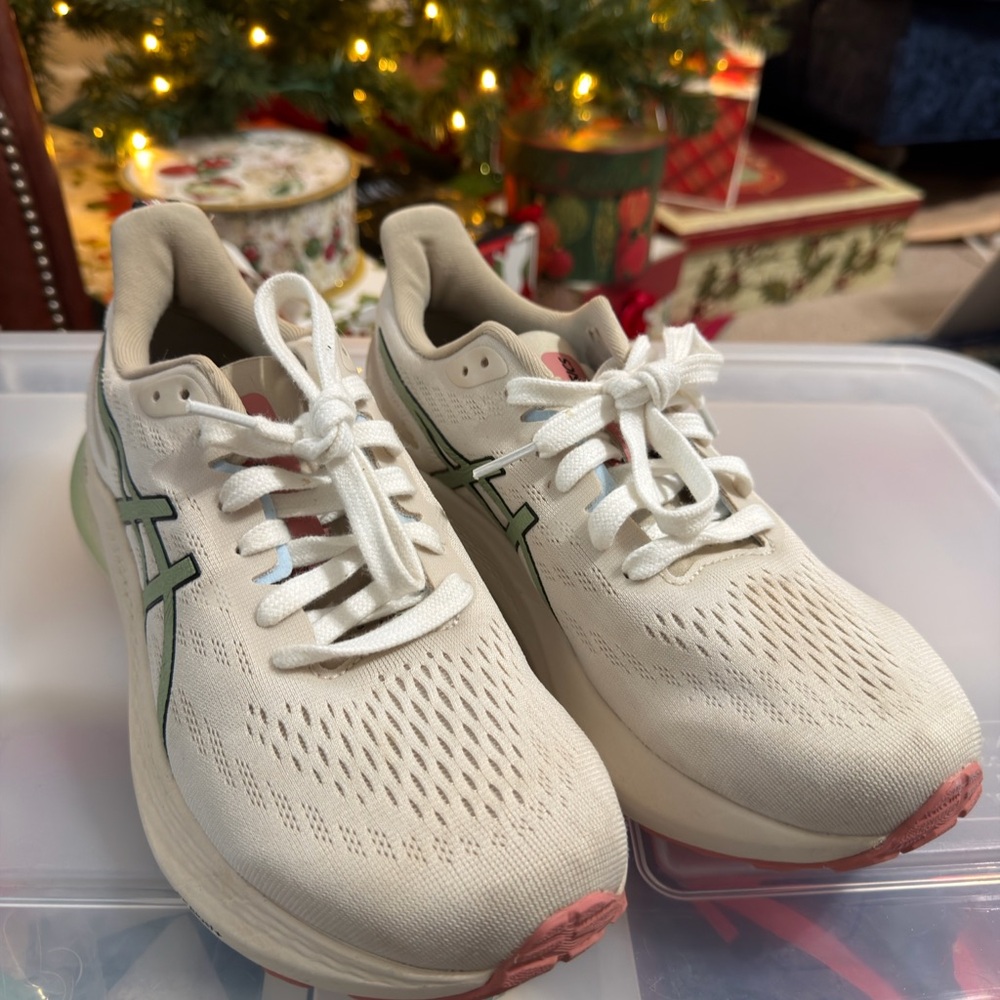 ASICS GT-2000 12 Pure Gel Running Shoes